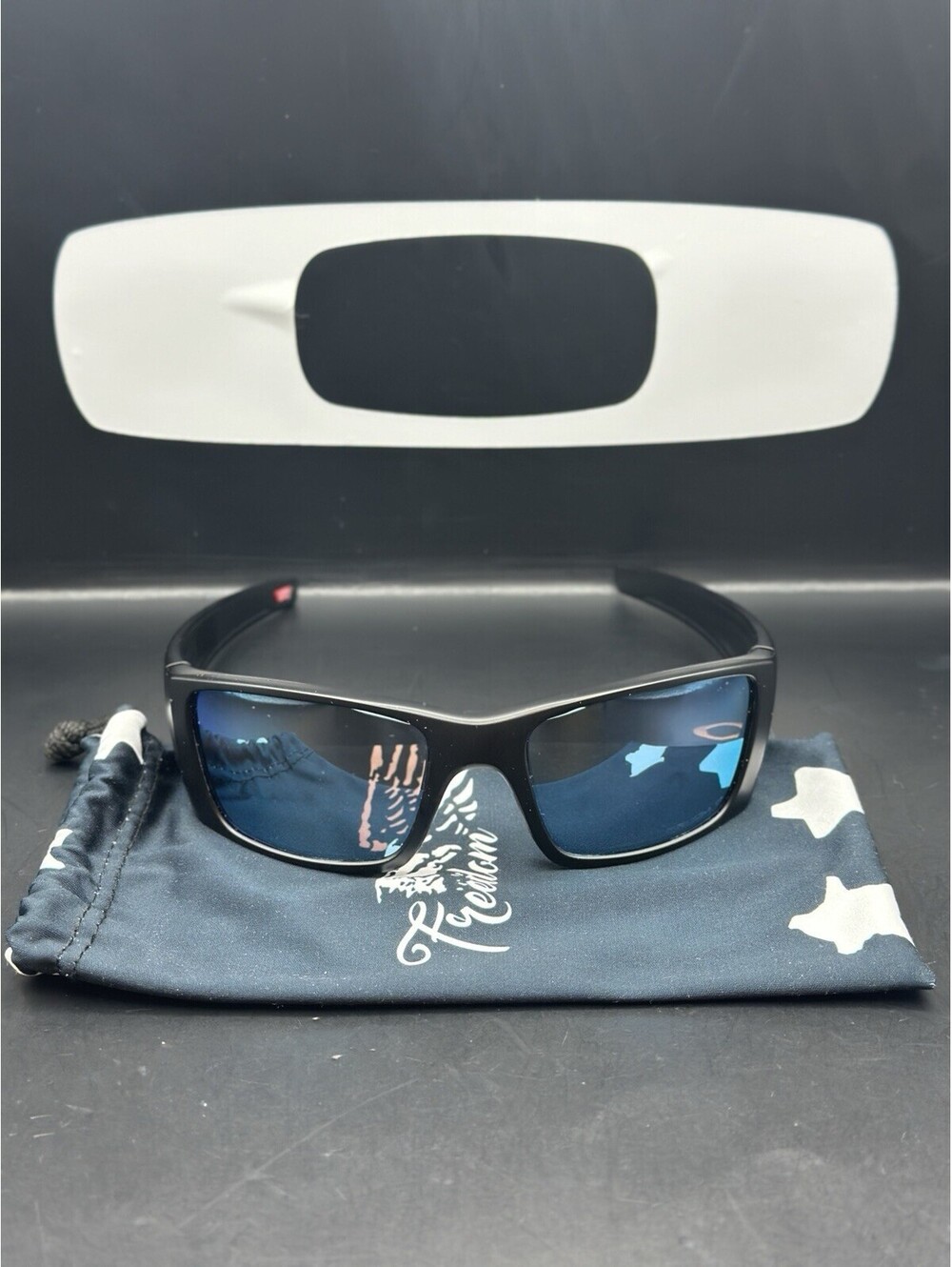 Oakley Fuel Cell Matte Black w/ Deep Water Polarized  Lenses(Gunmetal Icons)